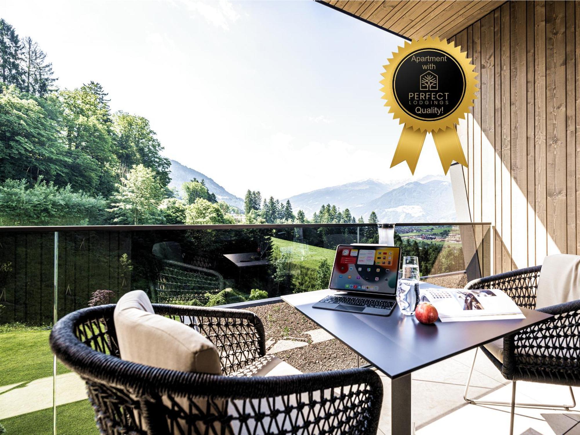 Panorama Nature Lodge Hart im Zillertal Exterior photo